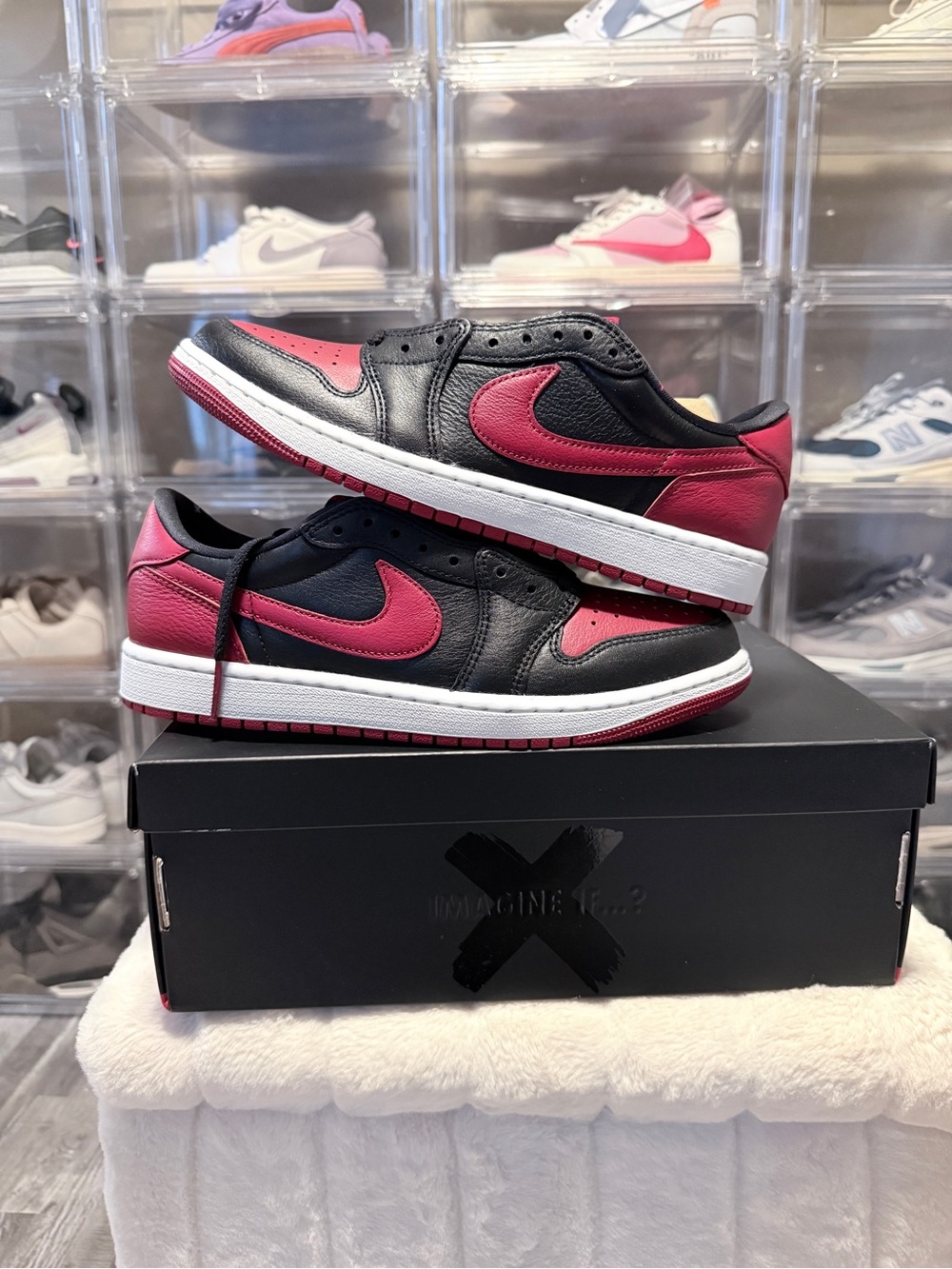 Nike Air Jordan 1 Low - banned